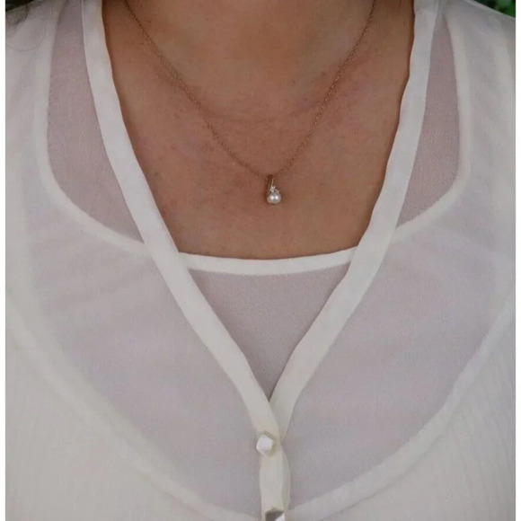 Pendant Only 10k Yellow Gold Freshwater Pearl & Cubic Zirconia Pendant - Picture 4 of 6